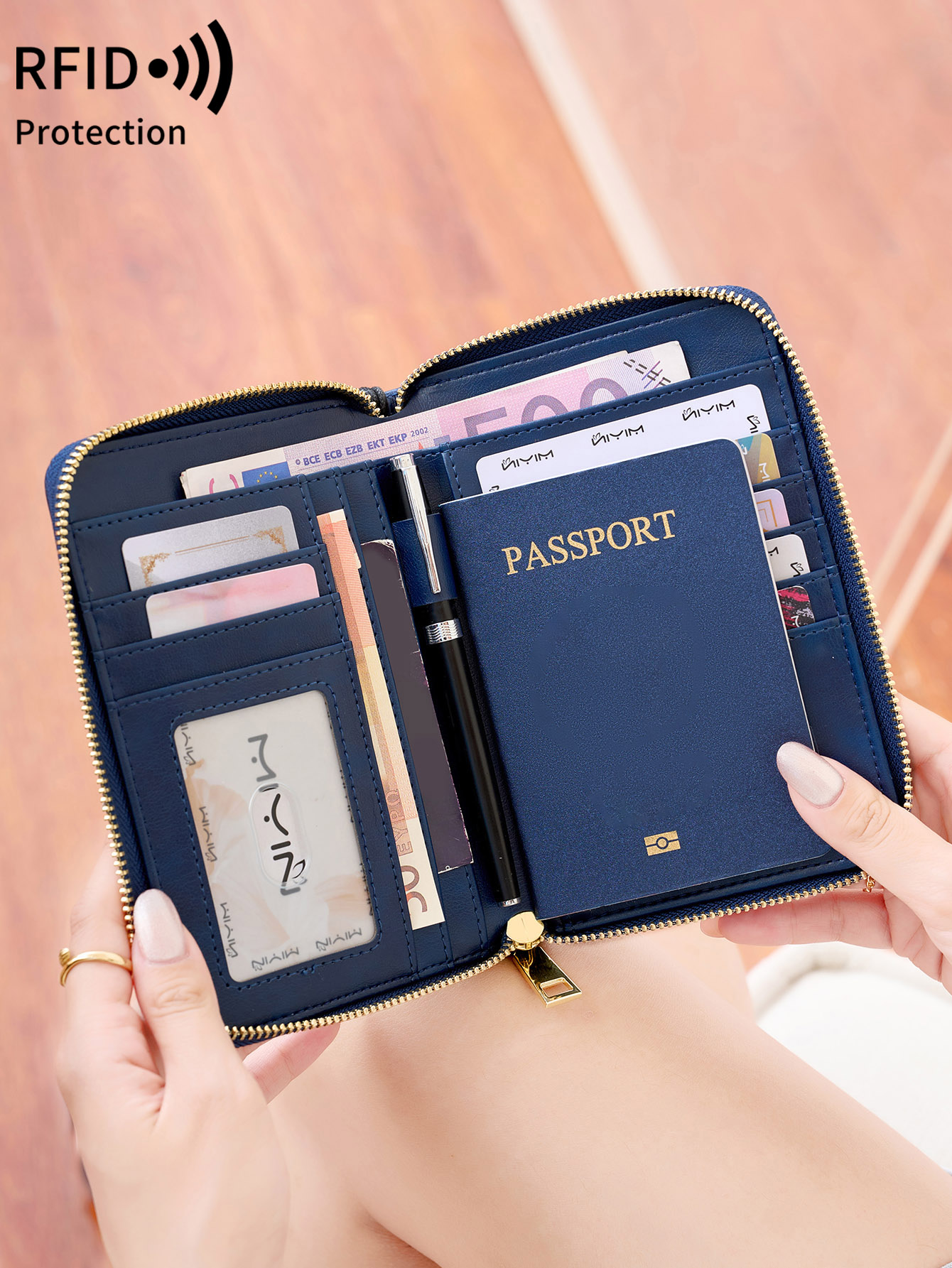 Porta Passaporto RFID Schermat - Card Top Loader recensione e prezzo